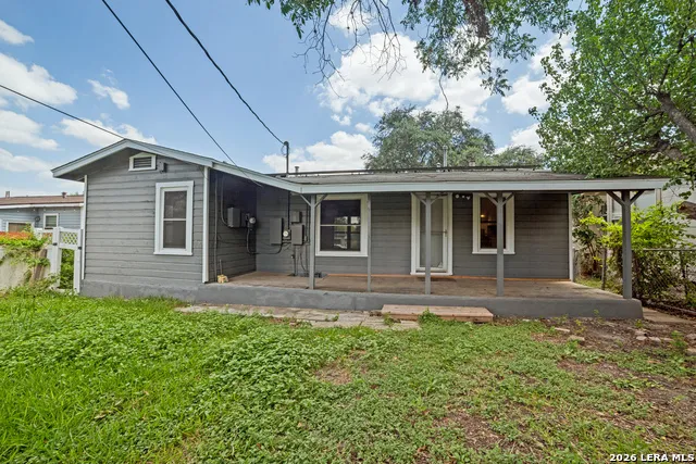 711 John Adams San Antonio, TX 78228