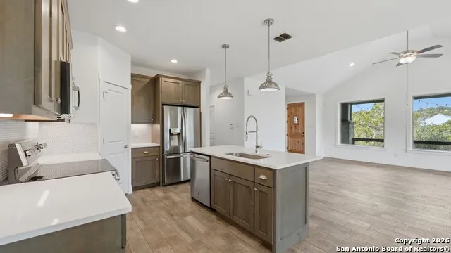 1039 Primrose Path Canyon Lake, TX 78133