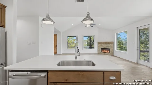 1039 Primrose Path Canyon Lake, TX 78133