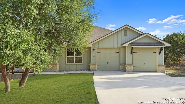 1039 Primrose Path Canyon Lake, TX 78133