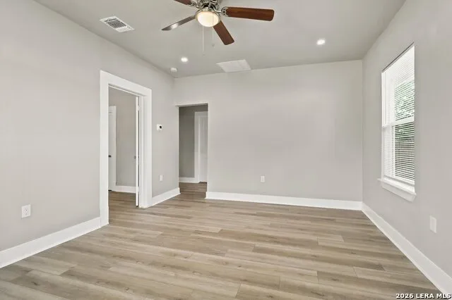1030 Fulton Ave San Antonio, TX 78201