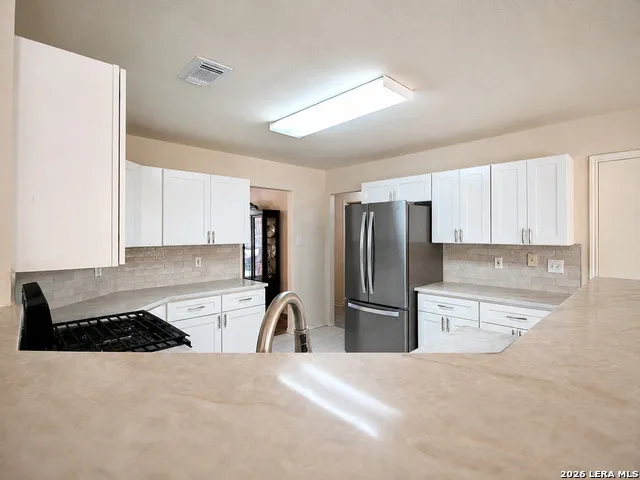 3906 Knollcross San Antonio, TX 78247