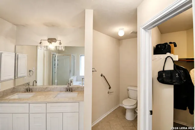 3906 Knollcross San Antonio, TX 78247