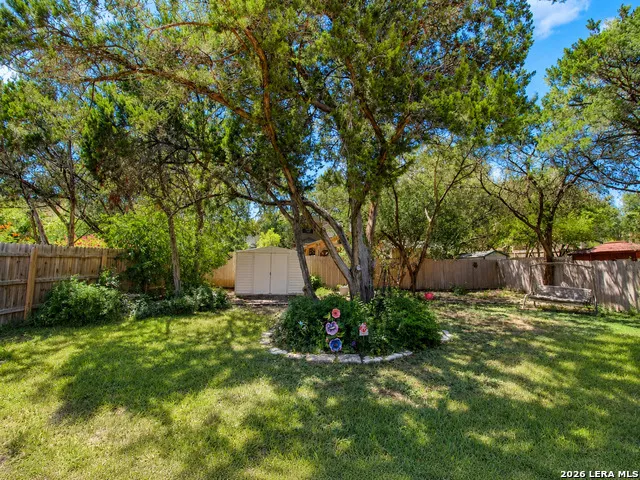 3906 Knollcross San Antonio, TX 78247