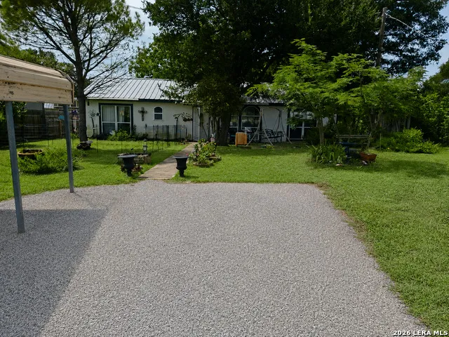 8000 County Road 404 Spicewood, TX 78669