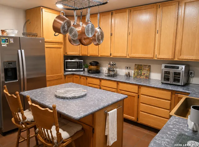 8000 County Road 404 Spicewood, TX 78669