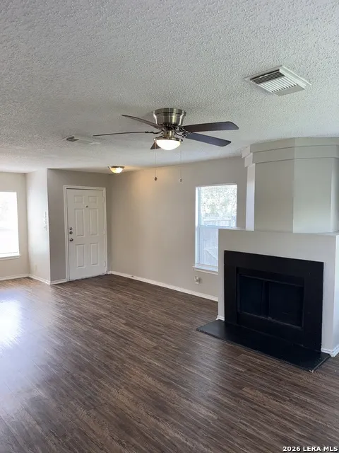 375 STONE PT New Braunfels, TX 78130