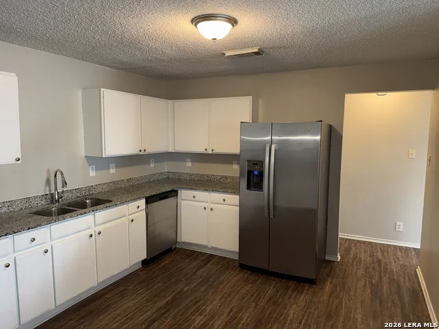 375 STONE PT New Braunfels, TX 78130