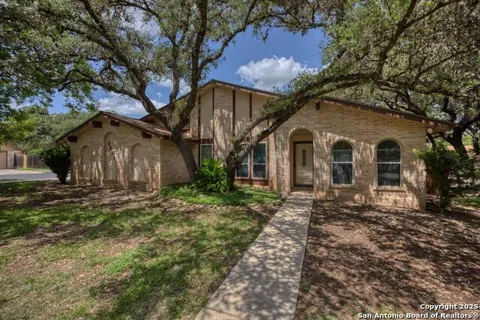 9218 woodheather