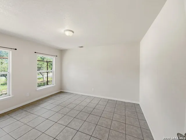 473 HIGH DR Spring Branch, TX 78070