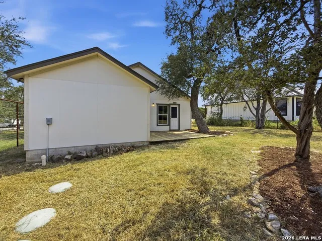 473 HIGH DR Spring Branch, TX 78070