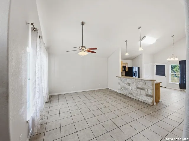 473 HIGH DR Spring Branch, TX 78070