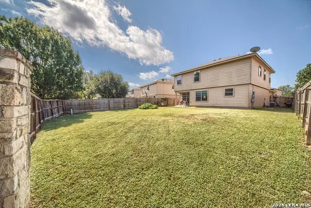 10643 Arabian Sands San Antonio, TX 78254
