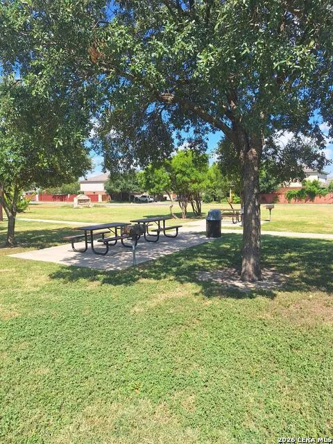 10643 Arabian Sands San Antonio, TX 78254