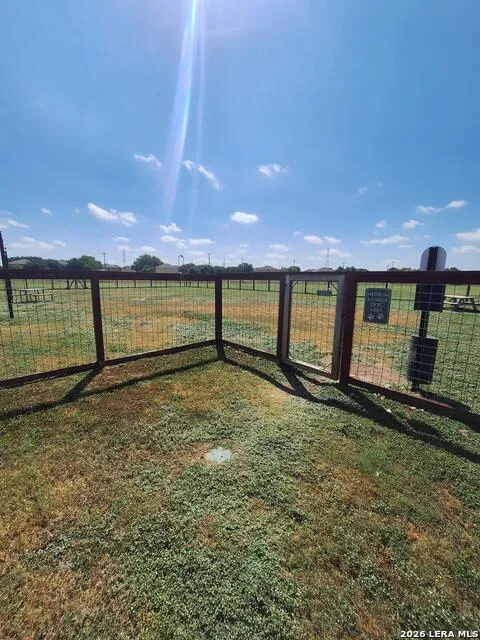 10643 Arabian Sands San Antonio, TX 78254