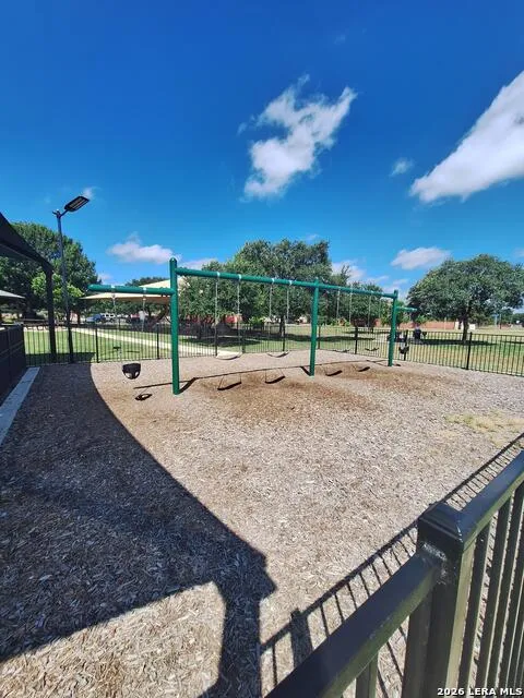 10643 Arabian Sands San Antonio, TX 78254