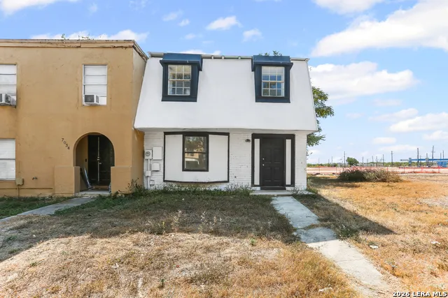 7032 Glen Mist San Antonio, TX 78239