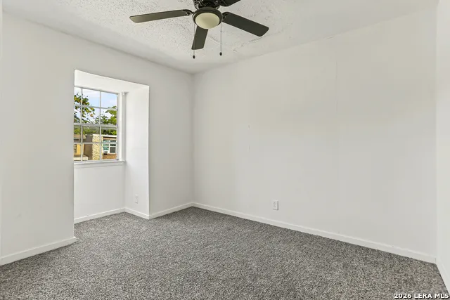 7032 Glen Mist San Antonio, TX 78239