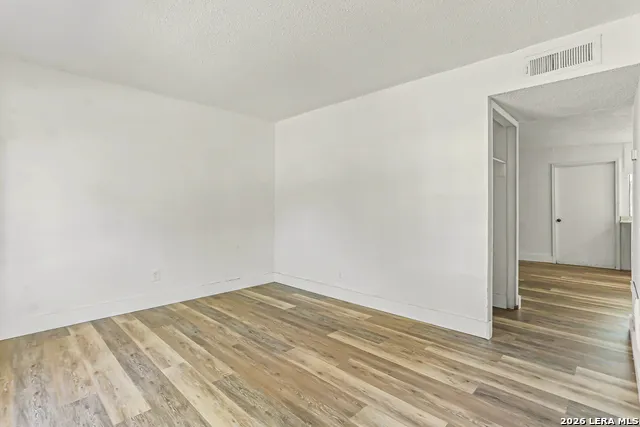 7032 Glen Mist San Antonio, TX 78239