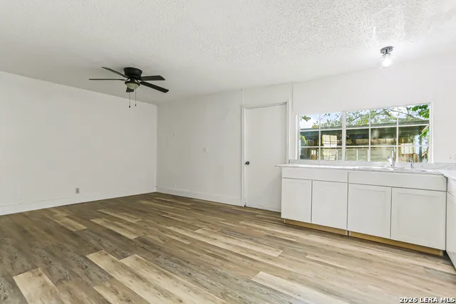 7032 Glen Mist San Antonio, TX 78239