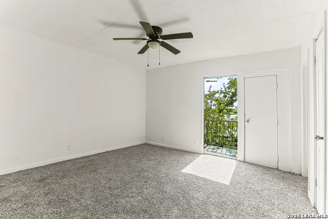 7032 Glen Mist San Antonio, TX 78239
