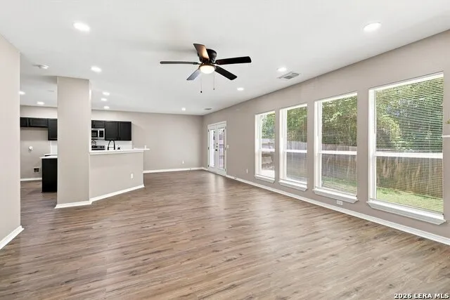 54 Lockspring San Antonio, TX 78254