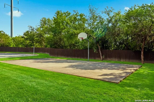 54 Lockspring San Antonio, TX 78254