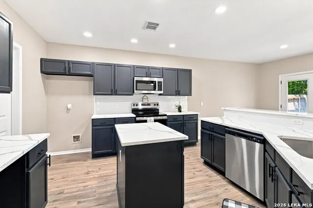 54 Lockspring San Antonio, TX 78254
