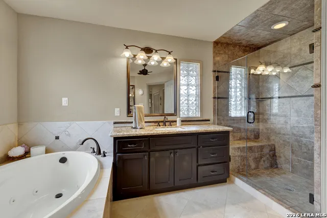435 NANCY DR Canyon Lake, TX 78133