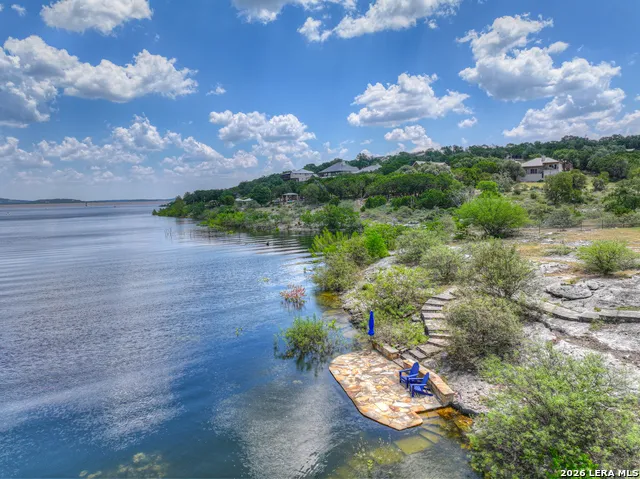 435 NANCY DR Canyon Lake, TX 78133