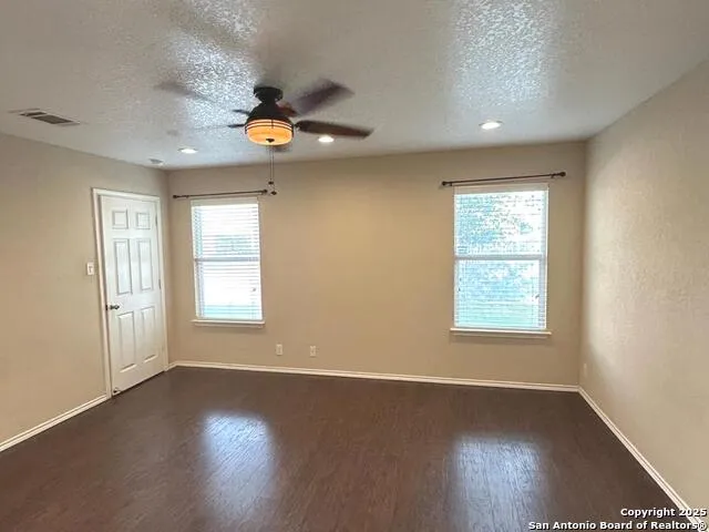 11210 STAR VIS San Antonio, TX 78221