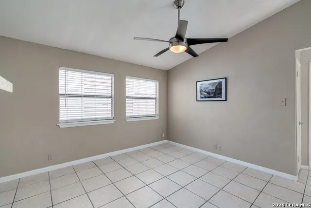 1406 Brook Run San Antonio, TX 78232