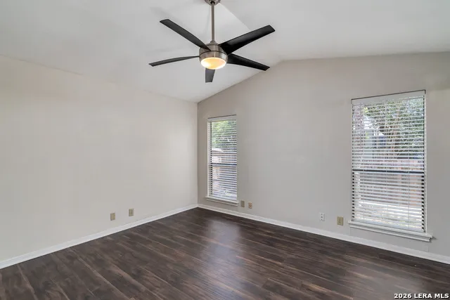 1406 Brook Run San Antonio, TX 78232