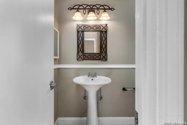 1406 Brook Run San Antonio, TX 78232