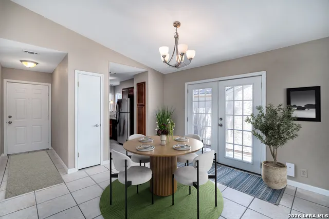 1406 Brook Run San Antonio, TX 78232