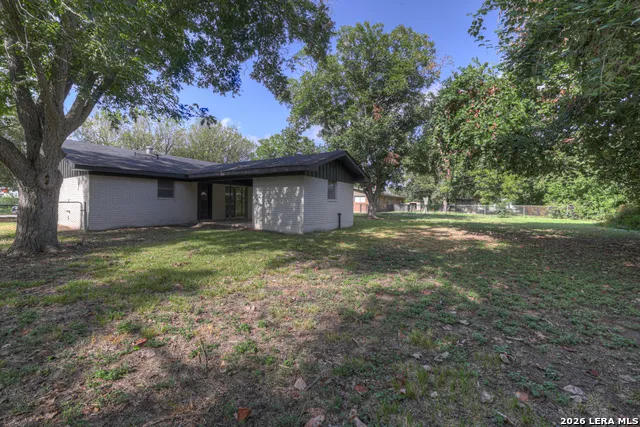153 SWAN DR New Braunfels, TX 78130