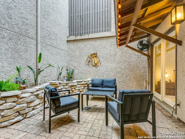 8000 DONORE PL #11 San Antonio, TX 78229