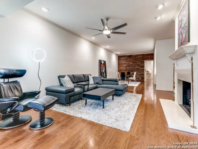 8000 DONORE PL #11 San Antonio, TX 78229