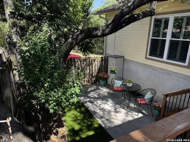 6106 VANCE JACKSON RD #79 San Antonio, TX 78230