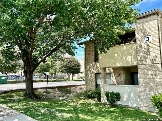 11843 Braesview #315 San Antonio, TX 78213