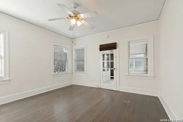 217 ALLENSWORTH ST San Antonio, TX 78209