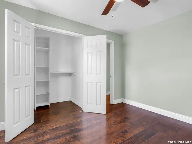 1718 Commercial San Antonio, TX 78221