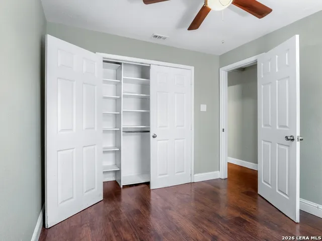 1718 Commercial San Antonio, TX 78221