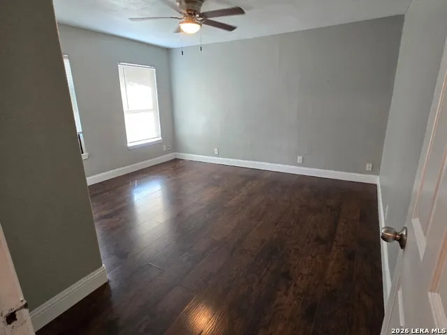 1718 Commercial San Antonio, TX 78221