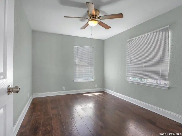 1718 Commercial San Antonio, TX 78221