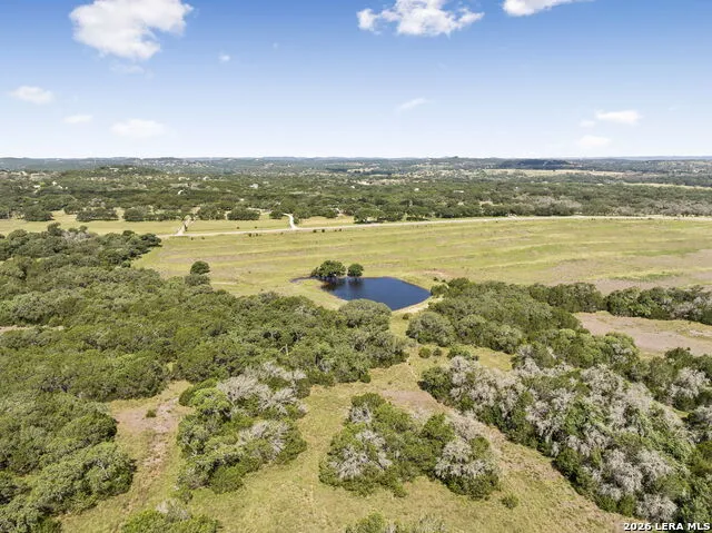 TRACT 6 - 26 Seewald Boerne, TX 78006