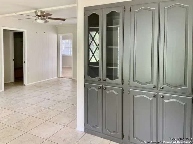 5711 Gillis San Antonio, TX 78240