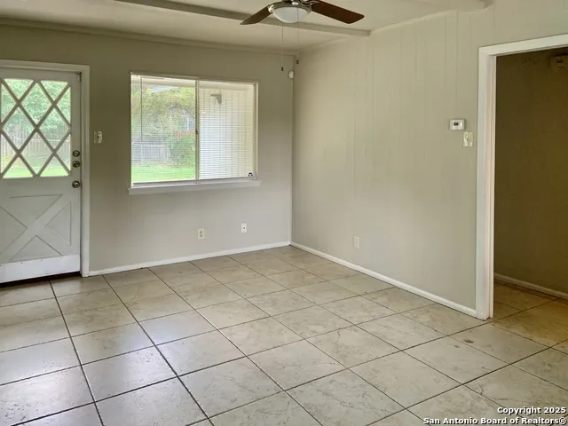 5711 Gillis San Antonio, TX 78240