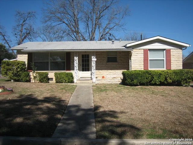 2719 Hiawatha San Antonio, TX 78210