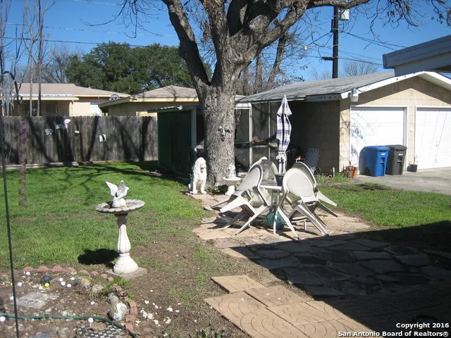 2719 Hiawatha San Antonio, TX 78210